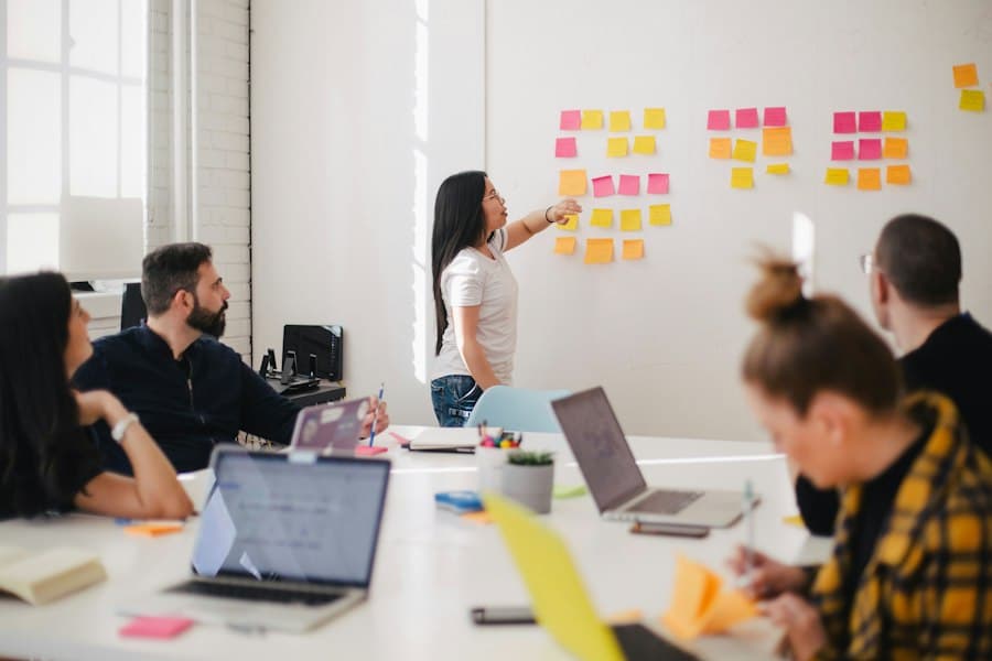 Asistencia y colaboración en equipo